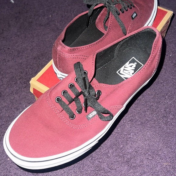 2020 Authentic 'Port Royale' size 12 replacement box - Picture 5 of 5